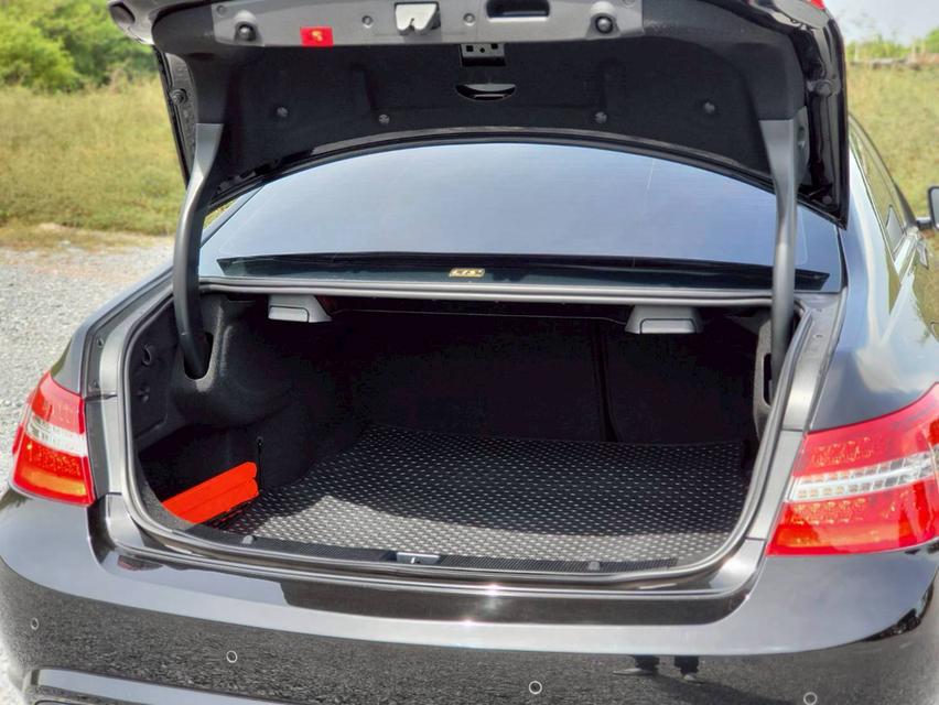 รหัสรถ NC6401 📍 MERCEDES-BENZ ✳️ E200 CGI Coupe AMG (W207) 2012 9