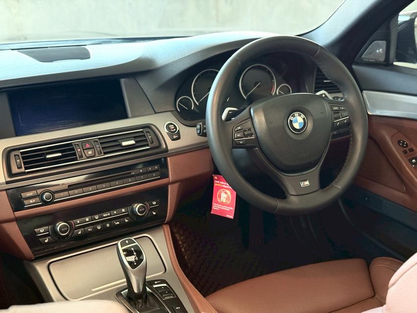BMW 520d M Sport ปี2012 รูปที่ 5