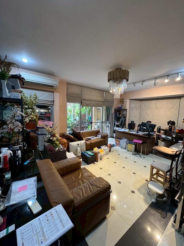 ขาย บ้านเดี่ยว 2 ชั้น 2 หลัง รวม  100  ตร.ว. หลังใหญ่ที่สุดใน หมู่บ้านโฮมเพลสรังสิต   ติดสถานีรถไฟฟ้าสายสีแดง เดินได้ไม่ถึง 5 นาที  13