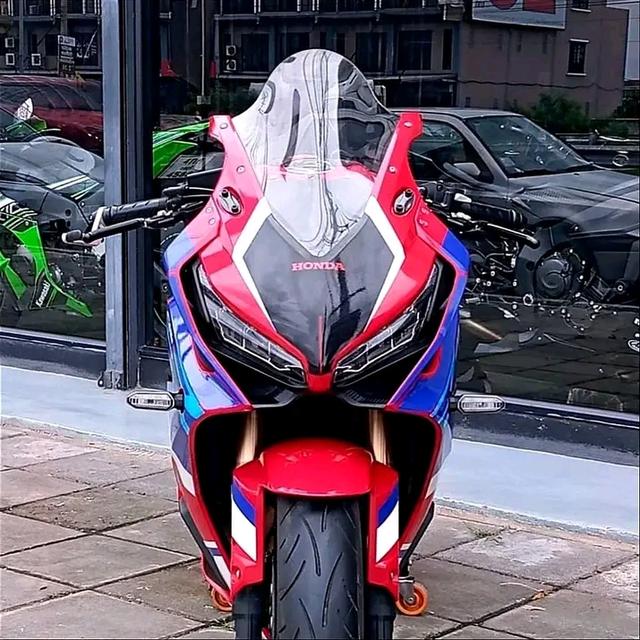 Honda CBR650 สภาพมือ 1 2