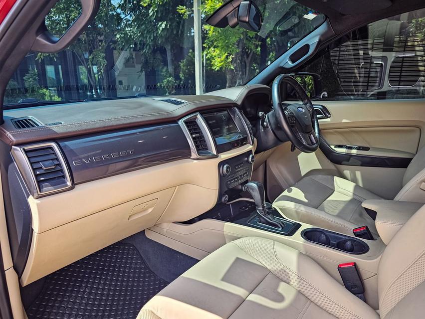 Ford Everest 16