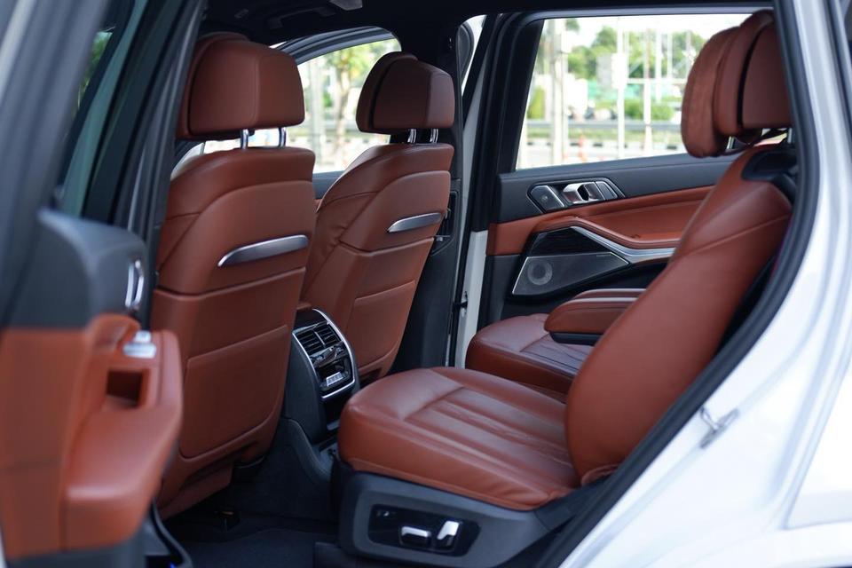 X7 xDrive40d LCI Msport (G07) 11