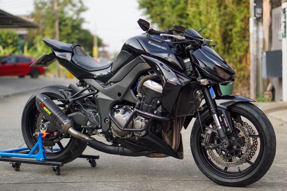 Z1000 Kawasaki ปี2015 สีดำ