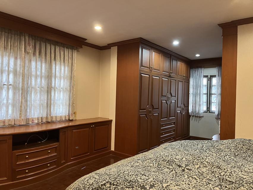 บ้านเดี่ยวสองชั้น หมู่บ้านวรารมย์ 69 10