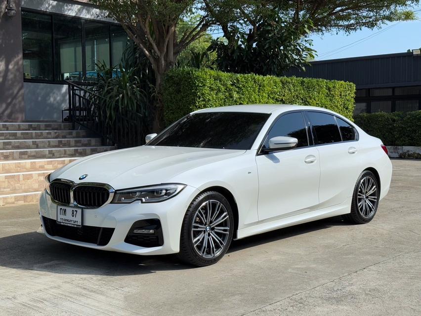 2021 BMW 320D MSPORT รถมือเดียวออกป้ายแดง วิ่งน้อยเพียง 40,000 กม สภาพป้ายแดง ไม่เคยมีอุบัติเหตุครับ 4