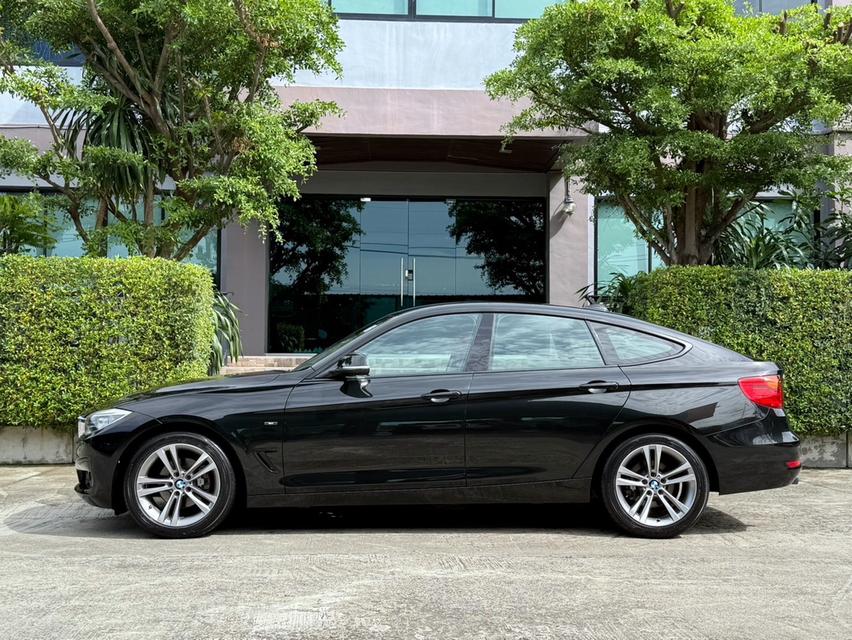 2015 BMW 320D GT SPORTLINE รถออกศูนย์ BMW THAILAND รถวิ่งน้อย เข้าศูนย์ทุกระยะ ไม่เคยมีอุบัติเหตุครับ 5