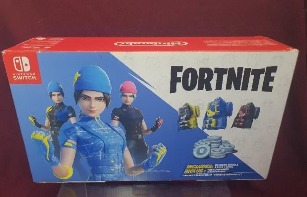 เครื่องเล่นเกม Nintendo Switch Fortnite Special Edition 2