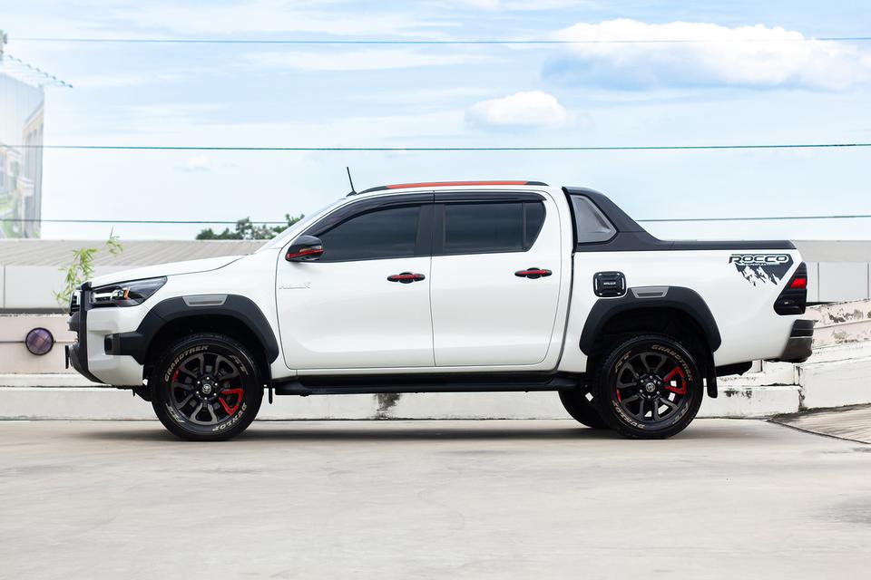 TOYOTA HILUX REVO ROCCO Double Cab 2.4 Prerunner 6A/T ปี 2022 รถใช้น้อย สภาพใหม่ป้ายแดง 6