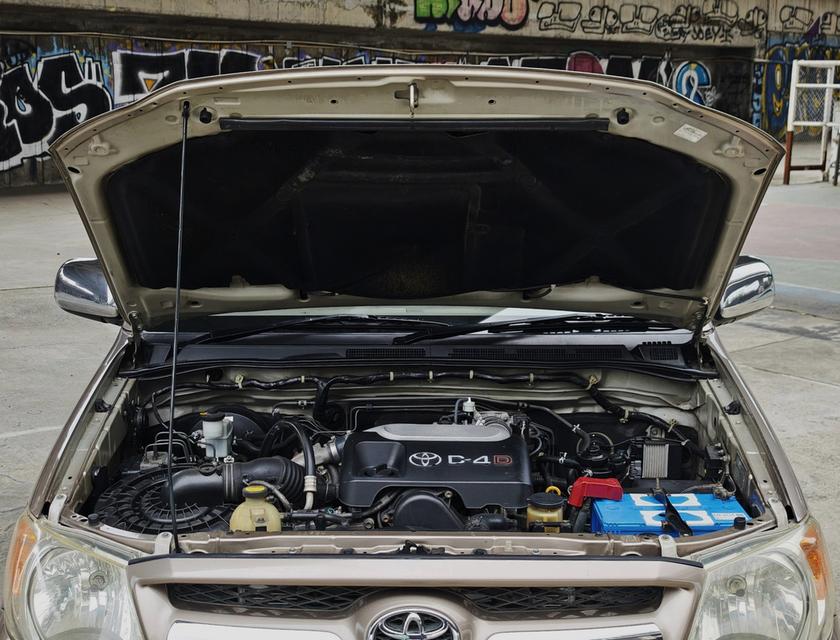 Toyota Vigo 2.5 G cab MT ปี 2006  5