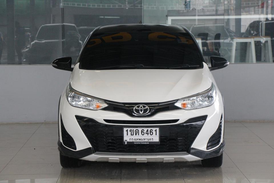 Yaris 1.2Mid Cross  2