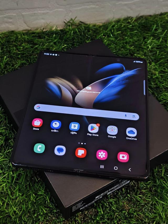 Samsung Galaxy Z Fold 4 เครื่องสวย