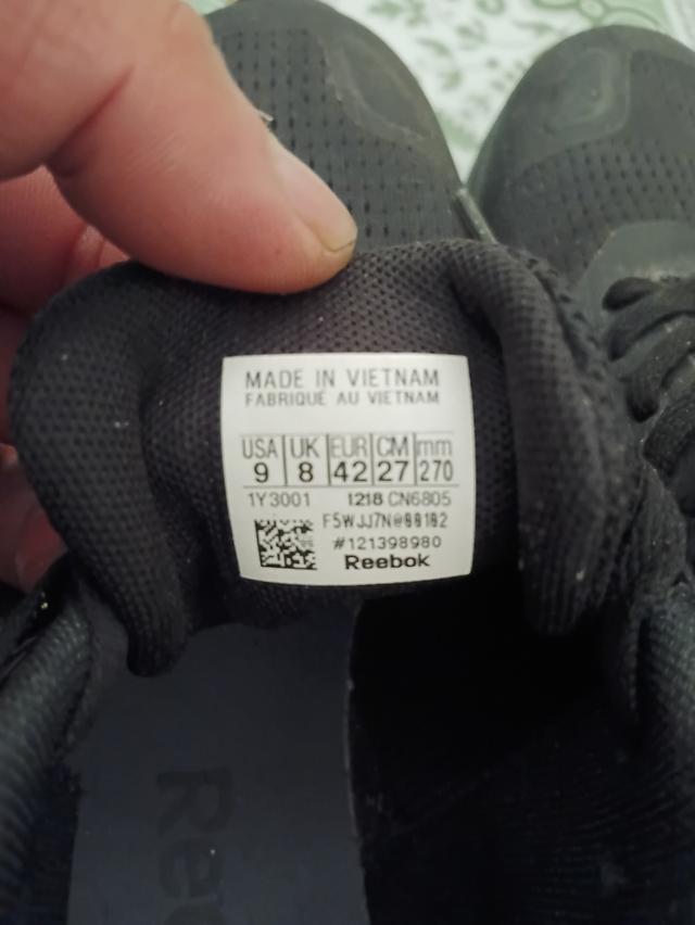 รองเท้าวิ่ง Reebok ของแท้ 3