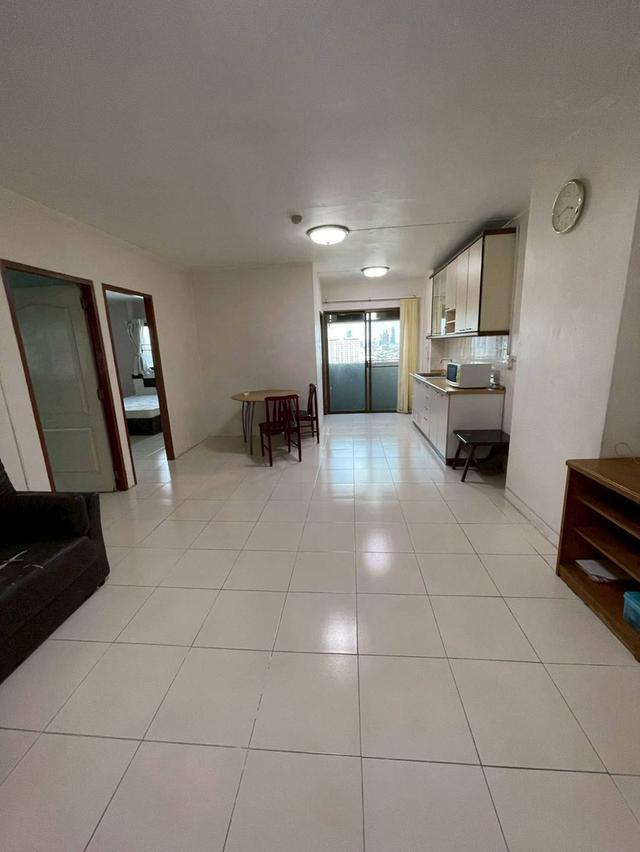 Sathorn Suite Condo (สาทรแฮปปี้แลนด์ คอนโด) 1