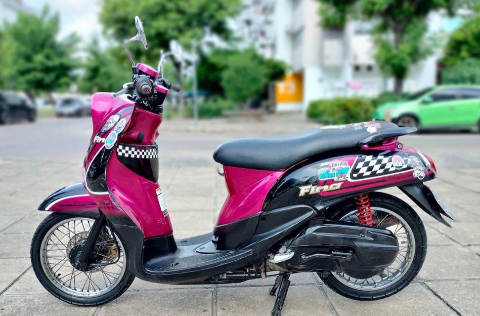 Yamaha Fino สีชมู