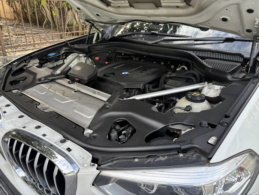 รถบ้าน BMW X3 X drive 20 D มือเดียวออกศูนย์ ประกันชั้น 1 ซ่อมศูนย์ BM หมด มิย.69 รูปที่ 2