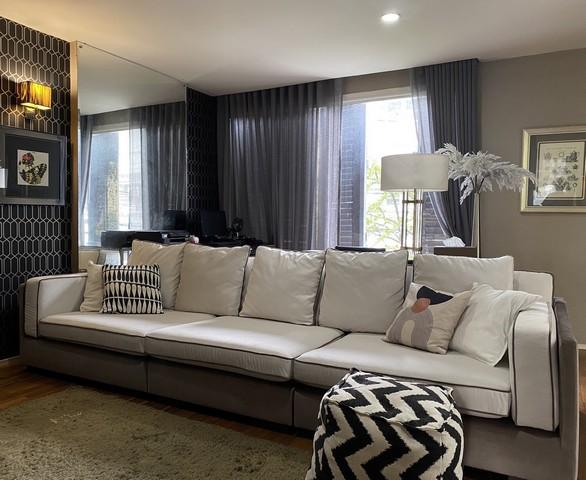 ให้เช่าทาวน์โฮม 3 ชั้น ย่านทาวน์อินทาวน์ Town in Town หลังมุม ลาดพร้าว 94 ถนนศรีวรา The Scene ใกล้อบอร่อย เหมาะอยู่อาศัย ใกล้ทางด่วนเอกมัย รามอินทรา น 13