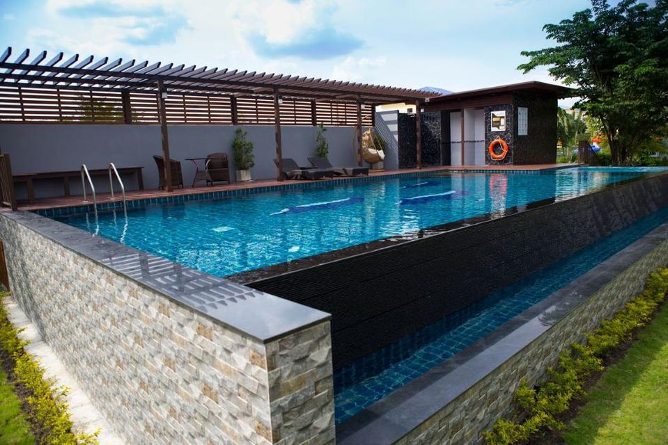ให้เช่าหรือขายทาวน์โฮม 3 ชั้น โครงการสุวรรณภูมิทาวน์ แอท หัวตะเข้ ซอยลาดกระบัง 54/3 ติดถนน ใกล้สนามบินสุวรรณภูมิ 3