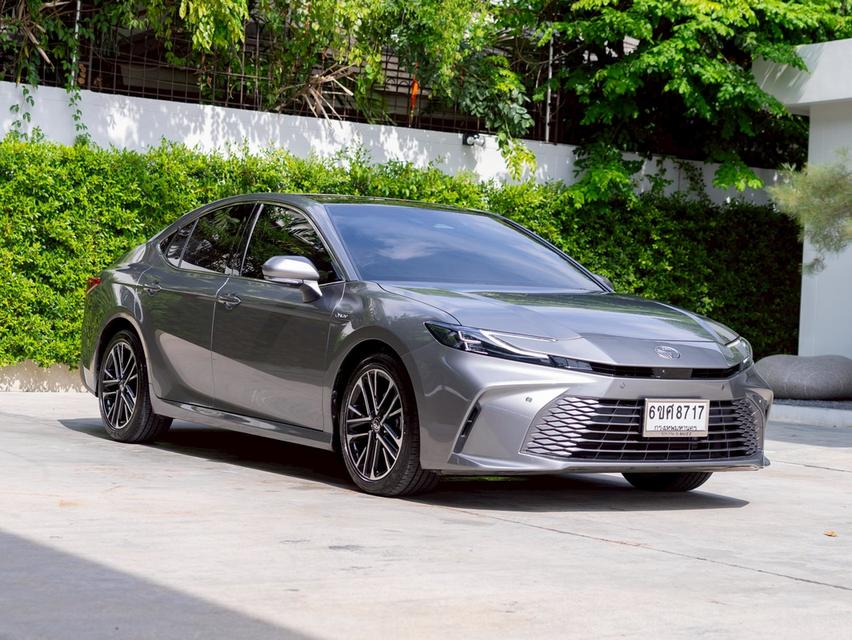 Toyota Camry 2.5 HEV Premium Luxury ปี 2025 รูปที่ 3