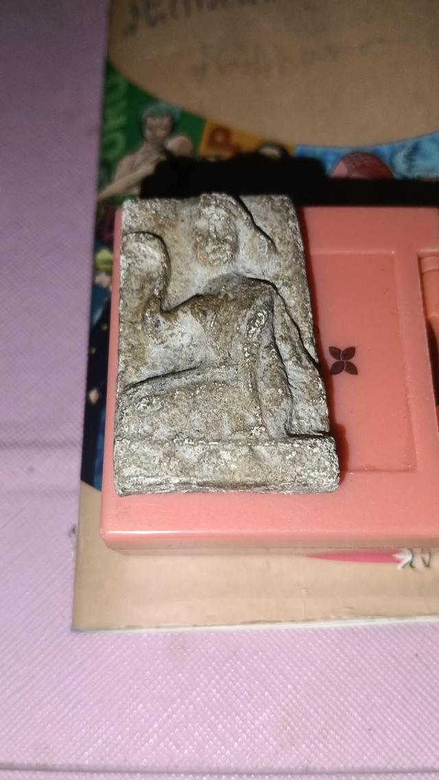 พระแม่บุญเรือน เนื้อผง ไม่ทราบปีแต่เก่า รูปที่ 3