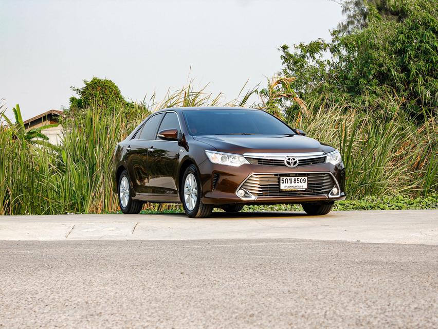 Toyota Camry 2.0 G ปี 2016 โฉม ปี12-18 เกียร์ AUTO สีน้ำตาล เครื่อง เบนซิน ไมล์เพียง 103,094 km. 3