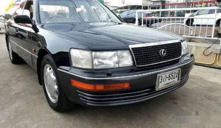 Lexus LS 400 มือสอง