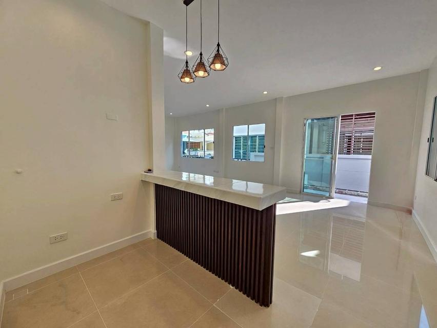 หมู่บ้านเพอร์เฟคพาร์คพระราม5 5