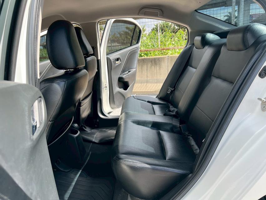 Honda city 1.5v+ ปี2018 รถบ้าน มือเดียว สภาพสวยจัดๆ ไม่เคยชน ไม่เคยติดแก๊ส 16