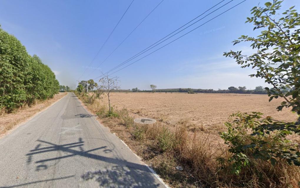 ขาย ที่ดิน ME394 ผัง EEC ม่วงลาย ทำเลดี ถมแล้ว ท่าบุญมี เกาะจันทร์ ชลบุรี . 35 ไร่ 65 ตรว ติดถนนคอนกรีต 2 ด้าน ใกล้ถนน 3 6