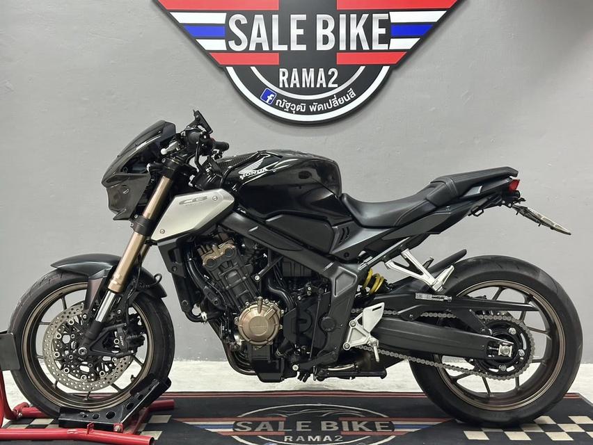 ออกรถ 0 บาท CB650R ของแต่งครบ ผ่อนสบาย