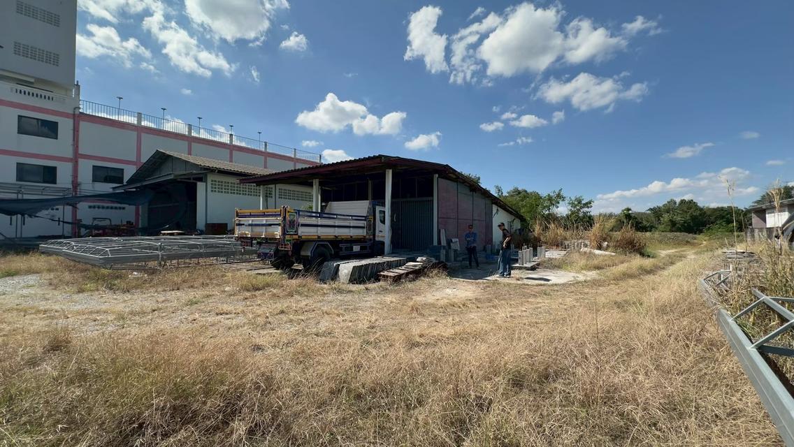 ที่ดิน ปากเเพรก จังหวัดระยอง เนื้อที่ 8 ไร่ 24 ตารางวา 5