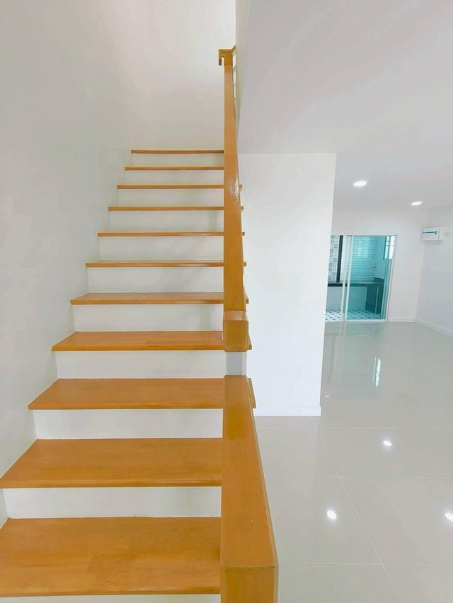 บ้านหลังมุม! ทาวน์เฮ้าส์ 2 ชั้น ตกแต่งใหม่ พร้อมอยู่ 📍 หมู่บ้านโครงการพลีโน่ รามอินทรา – เลียบคลองสอง 10 14