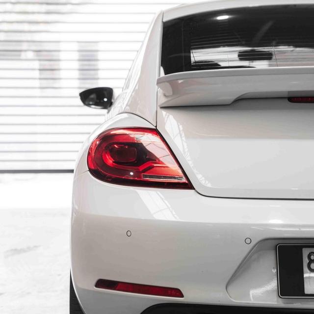 รหัสรถ 67GG9490 #VOLKSWAGEN #NEW #BEETLE 1.2 TSI Turbo สีขาว ปี 2012 6