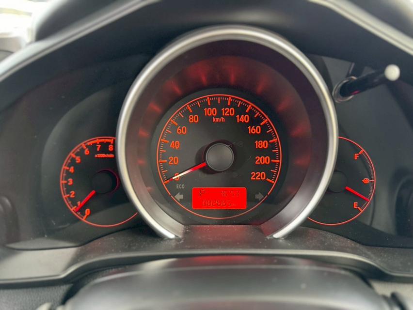 2020 Honda jazz 7