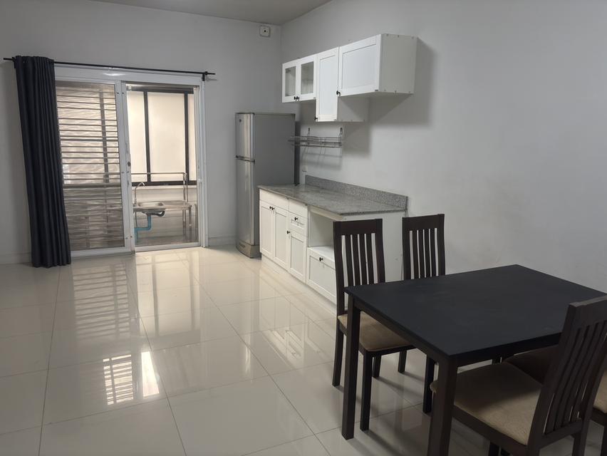 ให้เช่าบ้านราคาถูก บ้านเช่าใกล้เมกาบางนา 800เมตร เนื้อที่20ตรว. 3นอน 2น้ำ แอร์ 4เครื่อง พร้อมอยู่ 2