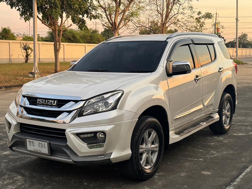 ISUZU MU-X 3.0 (DVD Navi) ปี 2014 เกียร์​ออ​โต้​ สีขาว