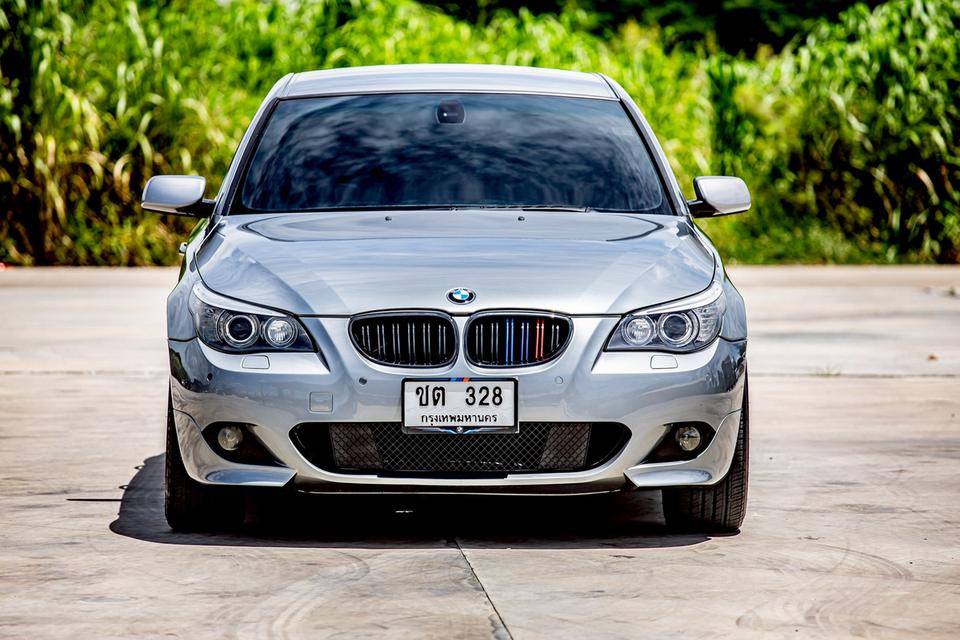 Bmw 525i ปี 2008 สีเทา สวยสภาพดี  2