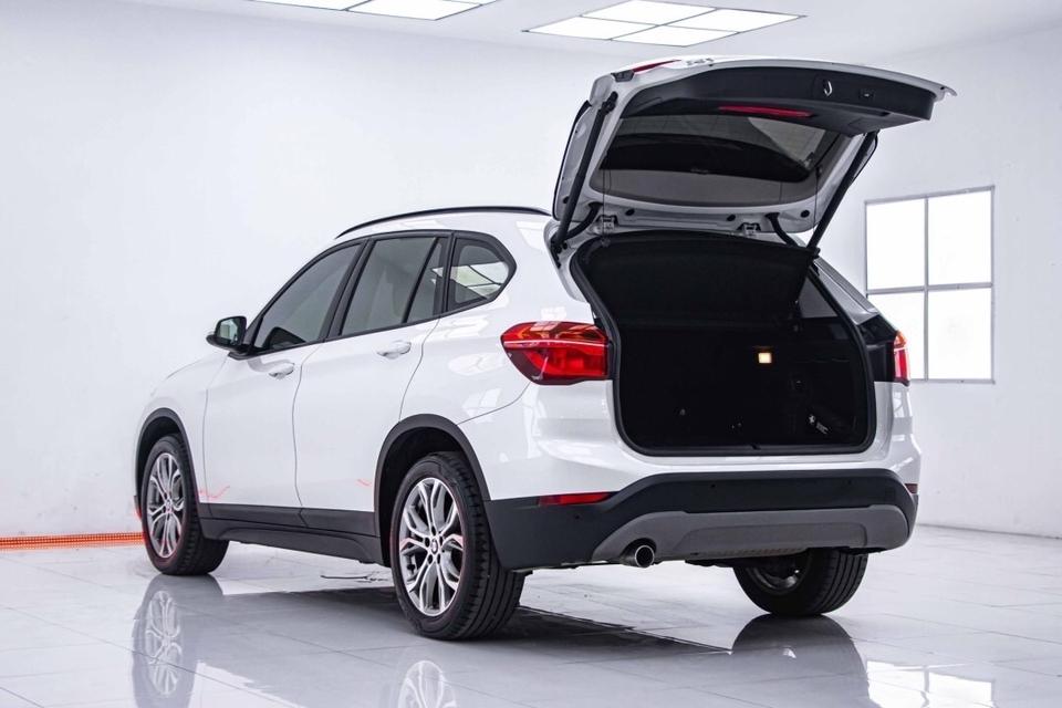 รหัสรถ  1C519 BMW X1 SDrive18i 1.5 2020 14