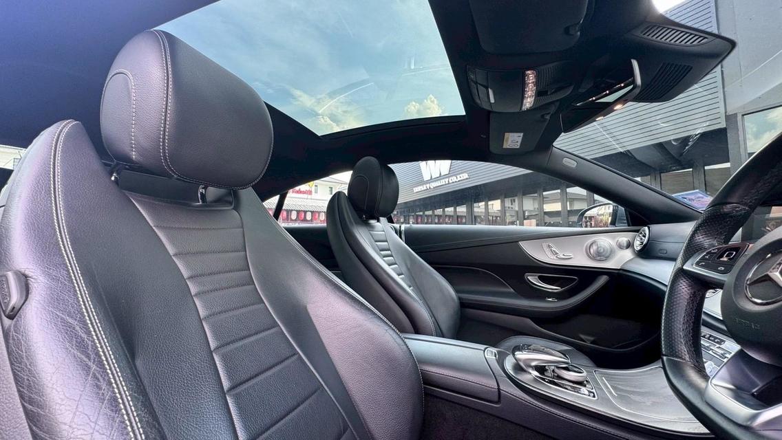 รหัสรถ TPV3749 BENZ E300 2.0 AMGปี : 2017 13