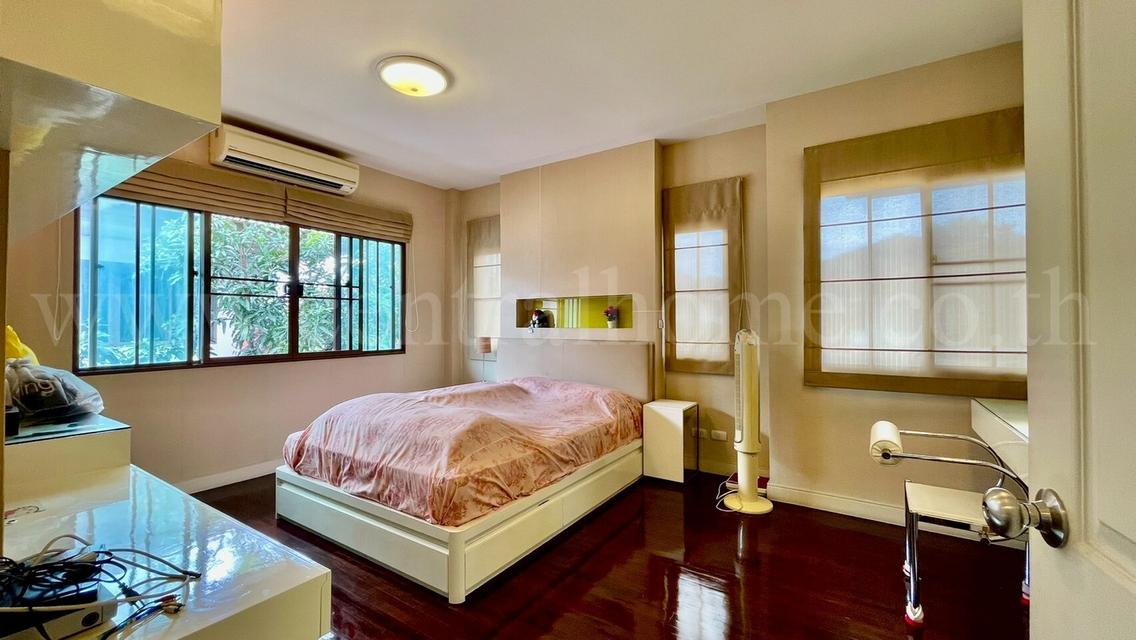บ้านเดี่ยว เศรษฐสิริ ประชาชื่น เรสซิเด้นท์ 3 หลังริม รีโนเวทใหม่ทั้งหลัง  12