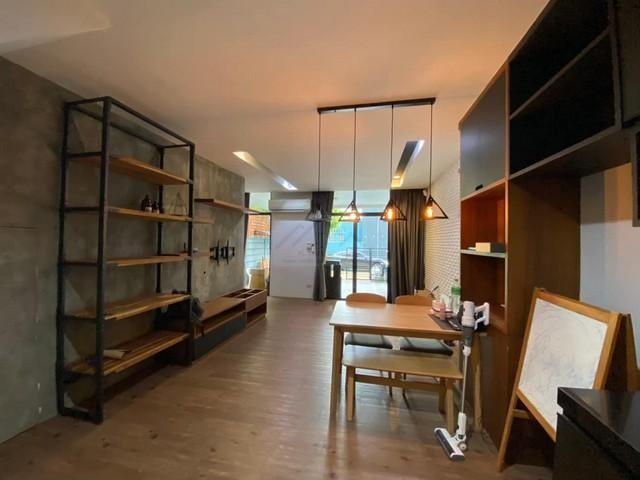 PB5742 ให้เช่าทาวน์โฮม 3 ชั้น โครงการ haus35  ซ.แจ้งวัฒนะ–ปากเกร็ด 35 ติดสถานีรถไฟฟ้าเมืองทอง สายสีชมพู 2