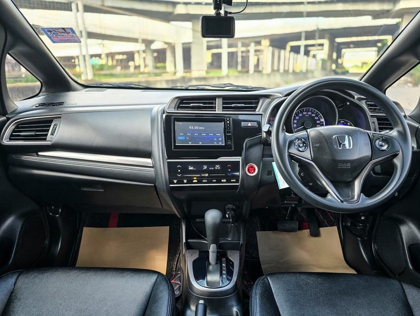 (แจ้งรหัสรถ CBL9542) HONDA JAZZ GK 1.5 RS+ 2018 🚗 รูปที่ 14