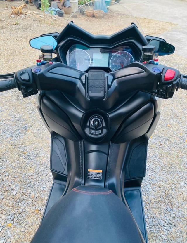มอเตอร์ไซค์ Yamaha Xmax 2018 5