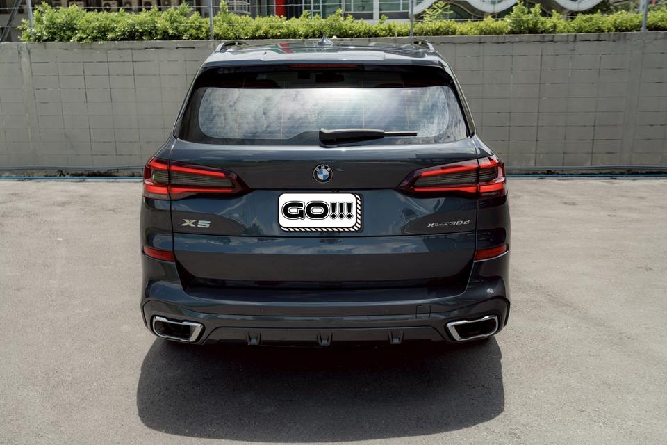 2022 BMW  X5 xDrive30d M Sport 4WD G05 3