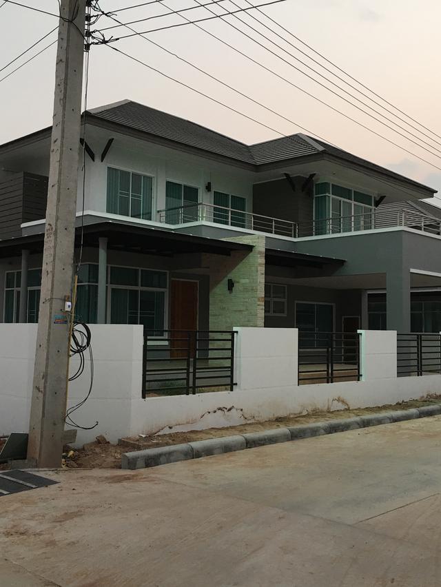 บ้านเดี่ยว พร้อมที่ดิน 18