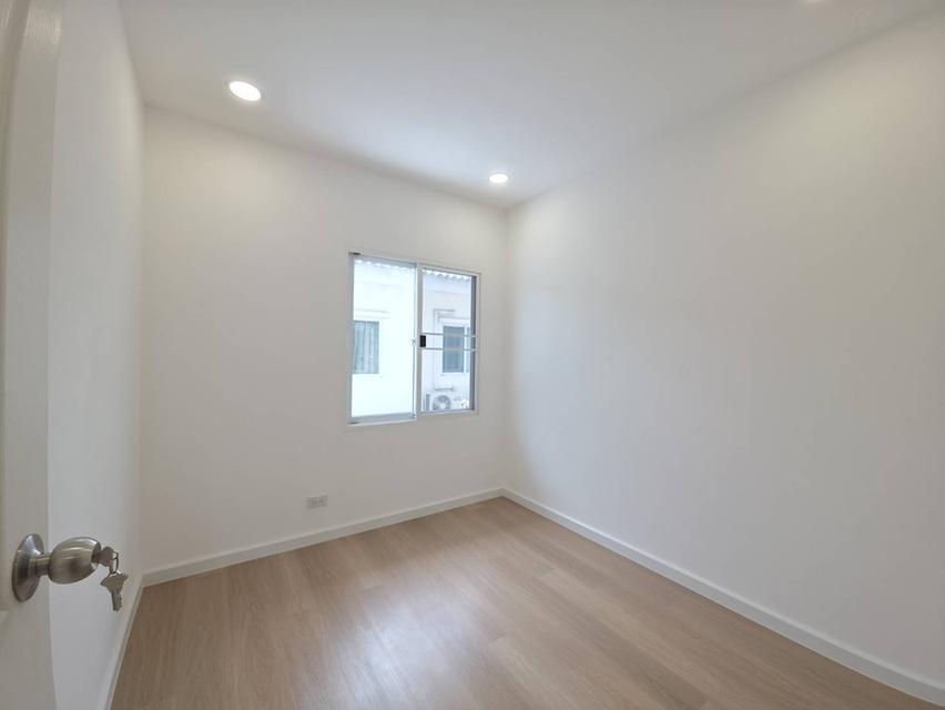 หมู่บ้านพฤกษาทาวน์ พรีเว่ รามอินทรา117 11