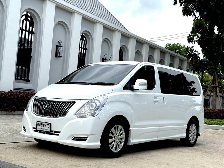 HYUNDAI H1 2.5 GRAND STAREX ปี 2011