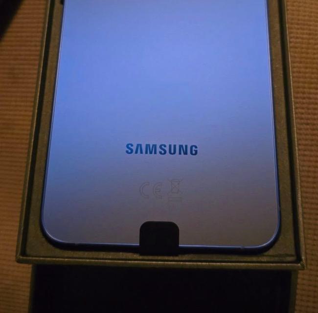 Samsung Galaxy S25 Plus มือสองสภาพสวยๆ 3