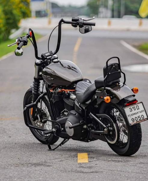 Harley Davidson Street Bob 2021  6