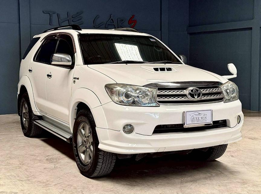 Toyota Fortuner 3.0 Aberto 4WD รุ่น 2