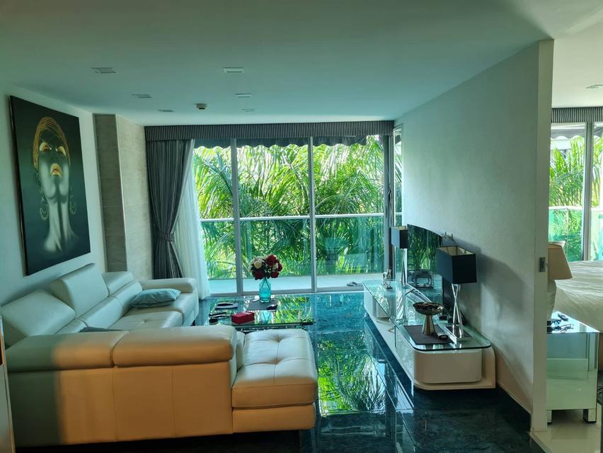Laguna Heights Condominium 11